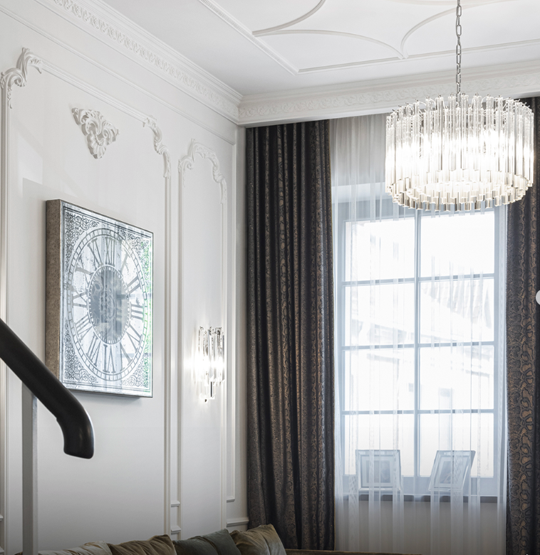 MANHATTAN CHANDELIER