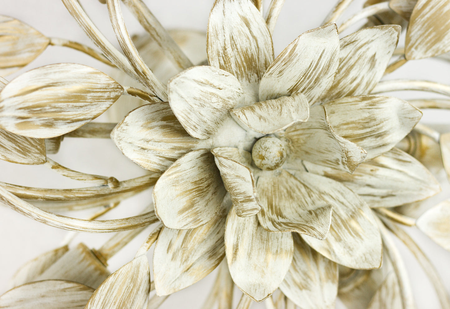 LOTUS CEILING LIGHT
