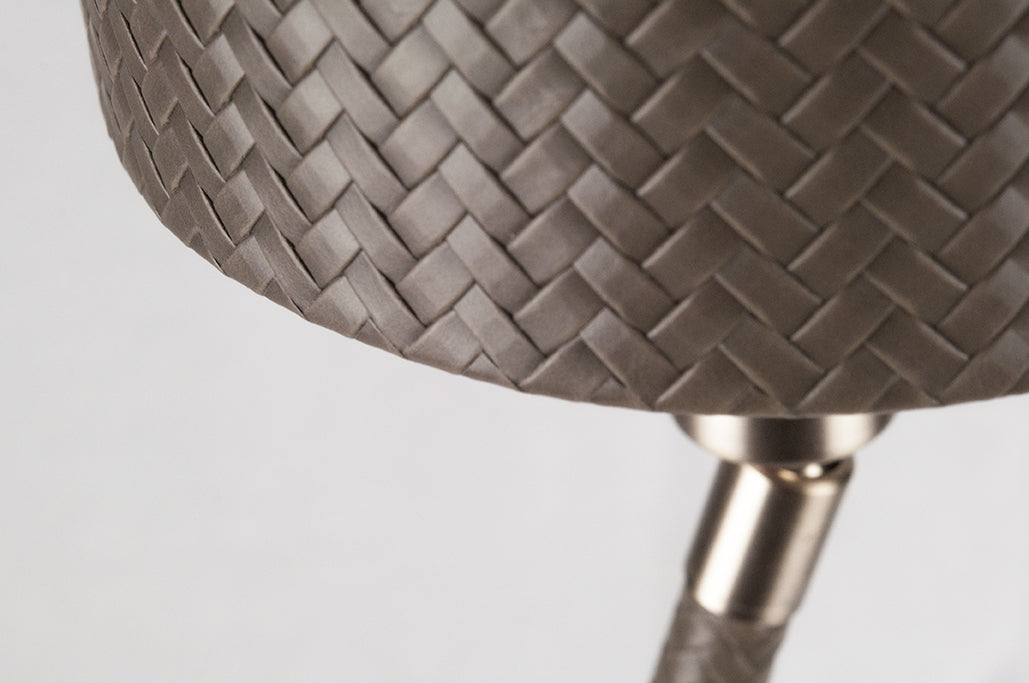 LINEA TABLE LAMP BOTTEGA